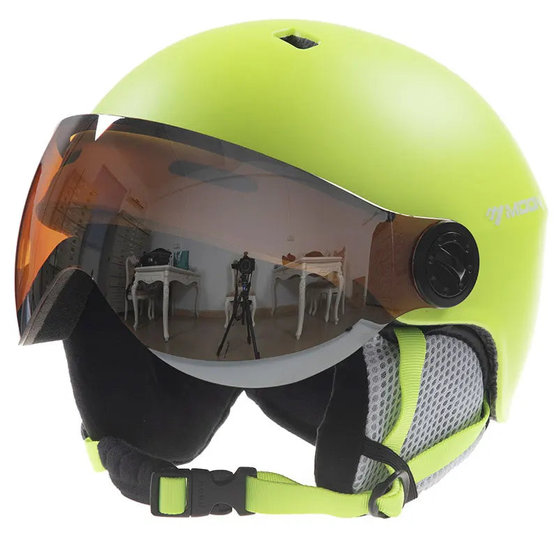 MOON Skiing Helmet with Goggles Integrally-Molded PC+EPS High-Quality Ski Helmet Outdoor Sports Ski Snowboard Skateboard Helmets