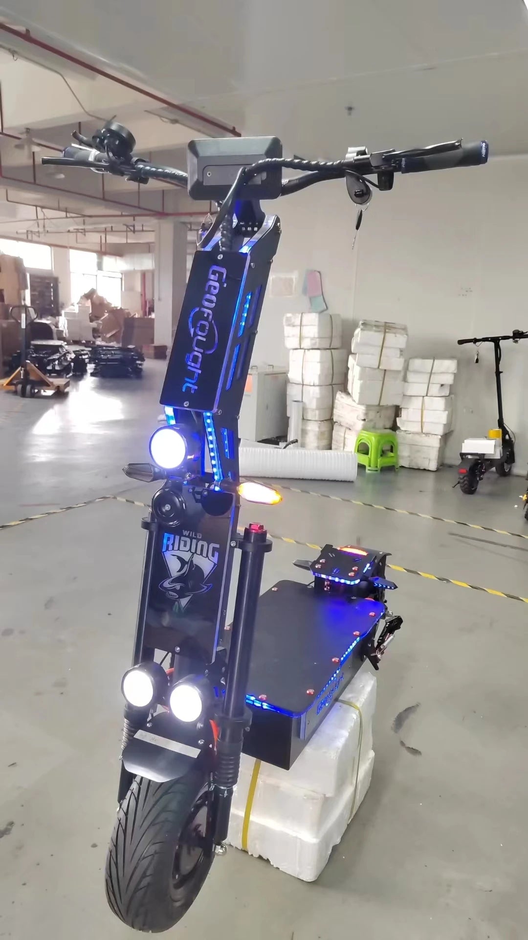 Geofought 14 Inch Dual Motor 72V 8000W Powful 120KM/H Speed Foldable Wholesale DDP Sports Electric Scooter