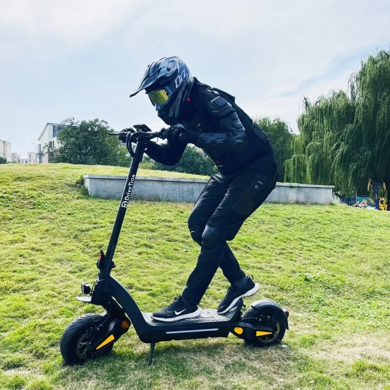 Adult Electric Scooter 6000w Powerful Hydraulic Absorber Brake Double Motor